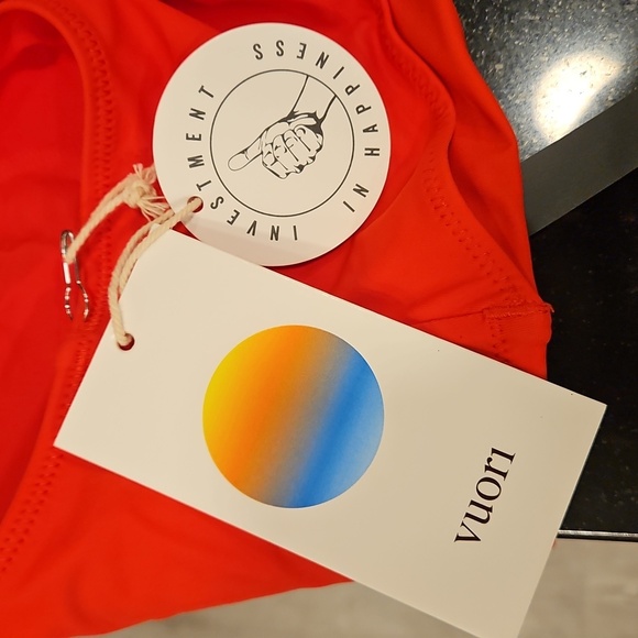 💕VUORI💕 Encinitas Bikini Top ~ Bright Red XL NWT - Picture 8 of 13